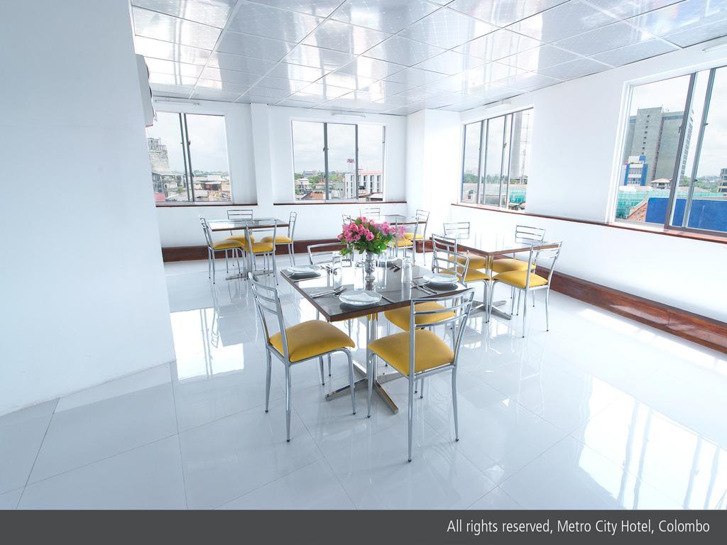 Metro City Hotel Colombo Exteriör bild