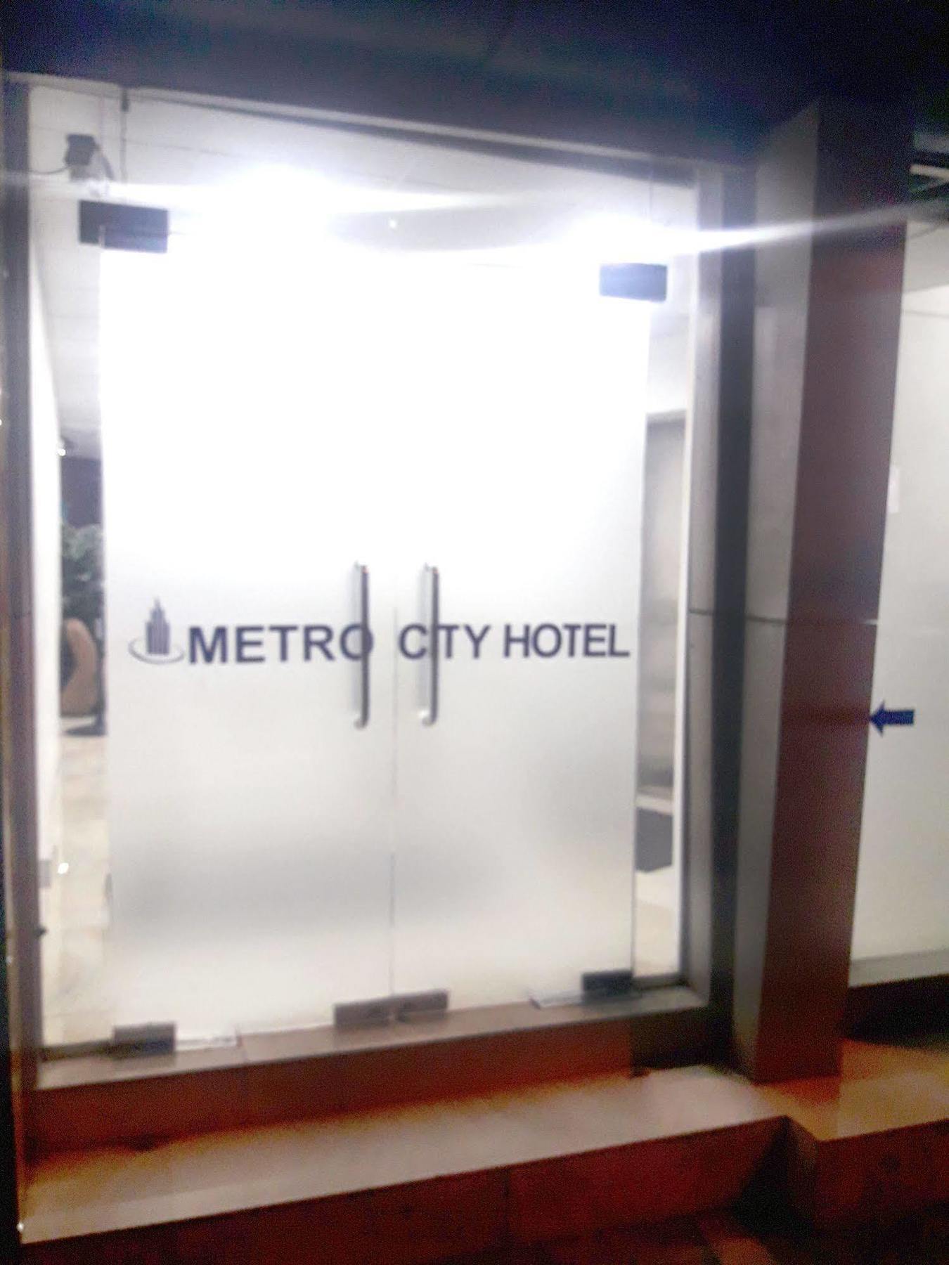 Metro City Hotel Colombo Exteriör bild